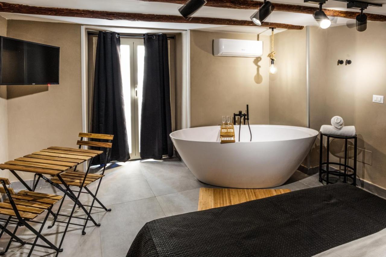 Pendino Rooms Napoli Bagian luar foto