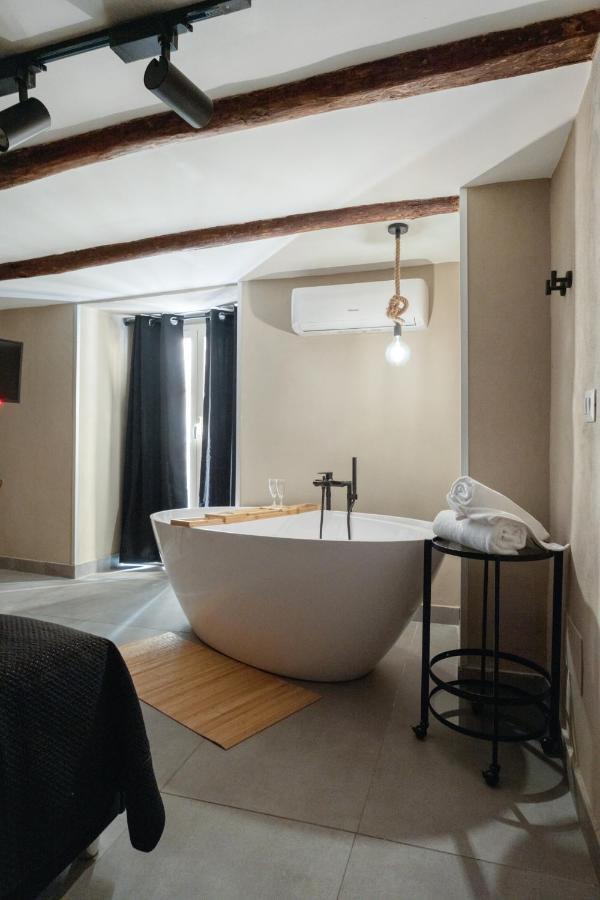 Pendino Rooms Napoli Bagian luar foto