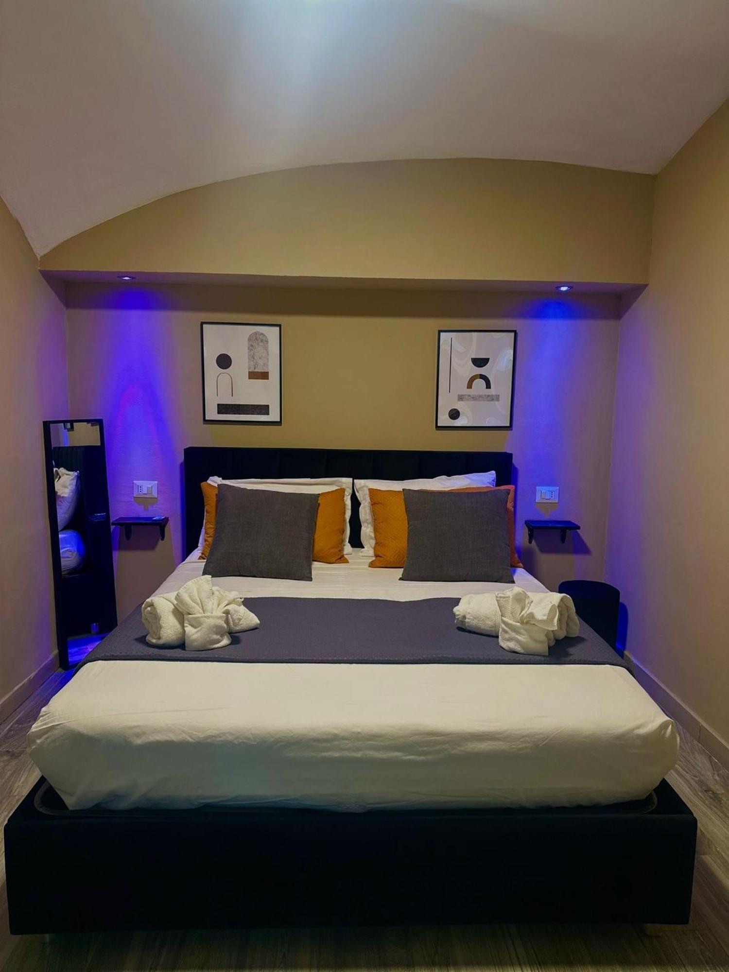 Pendino Rooms Napoli Ruang foto